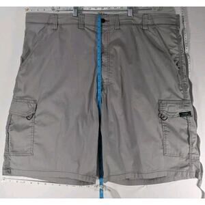 Wrangler Mens Gray Outdoor Cargo Shorts Cotton Blend 44x10" Y2K Grunge Skater